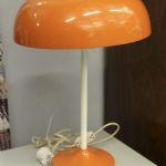 896 3370 TABLE LAMP